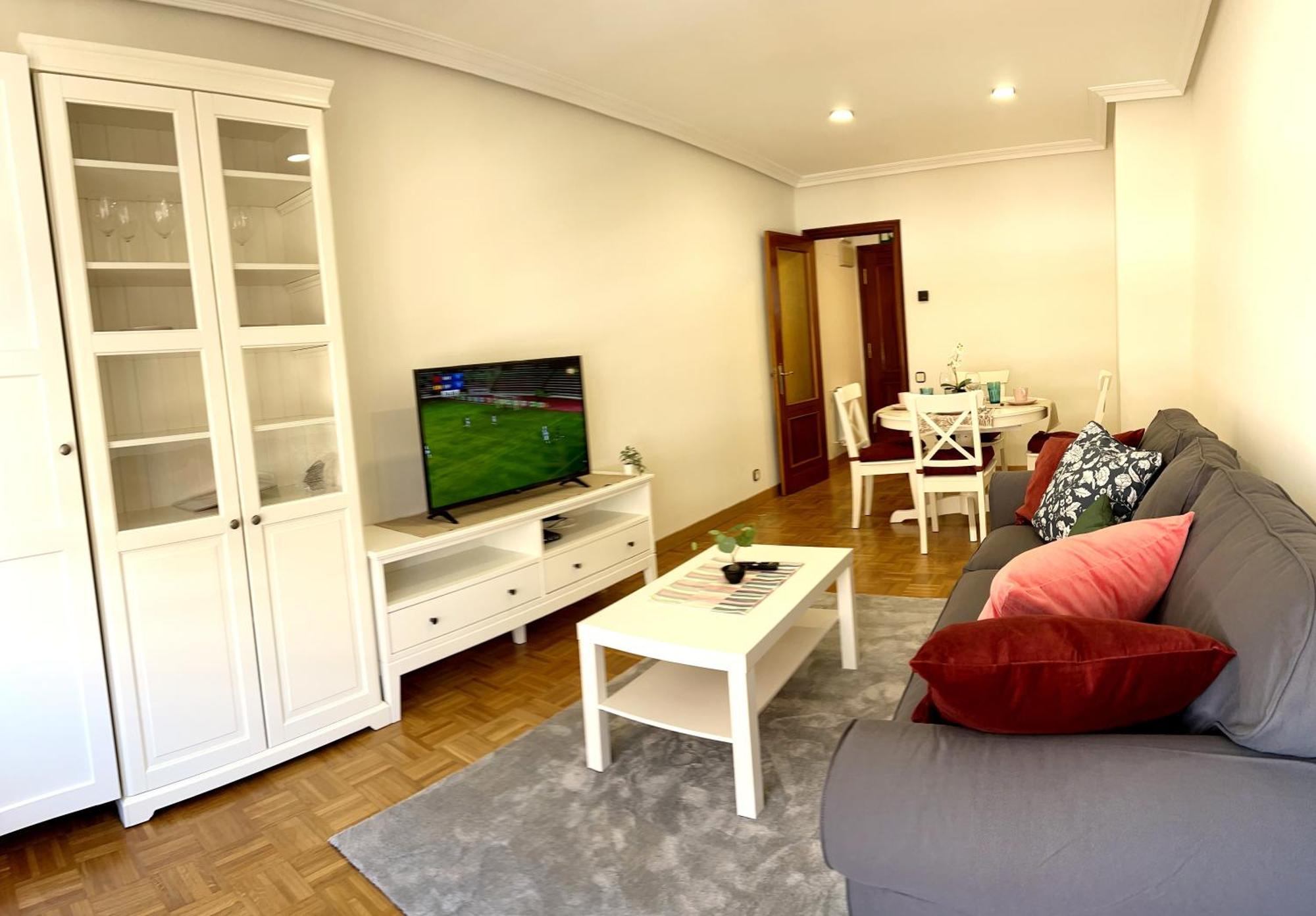 Apartamento Europa Centric Parking Gratis Ов'єдо Екстер'єр фото